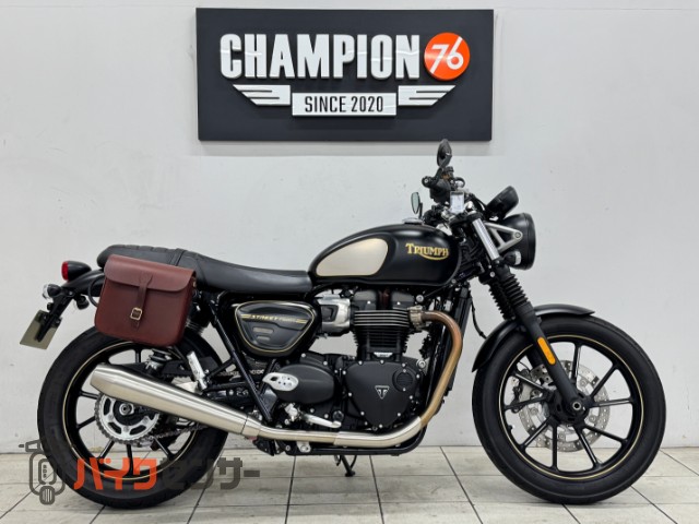 ストリートツイン ノーマルマフラー　ミラー　ＵＳＢ　グリップヒーター　サイドバック　バックサポート　Ｑｕａｄ　Ｌｏｃｋ　ＥＴＣ