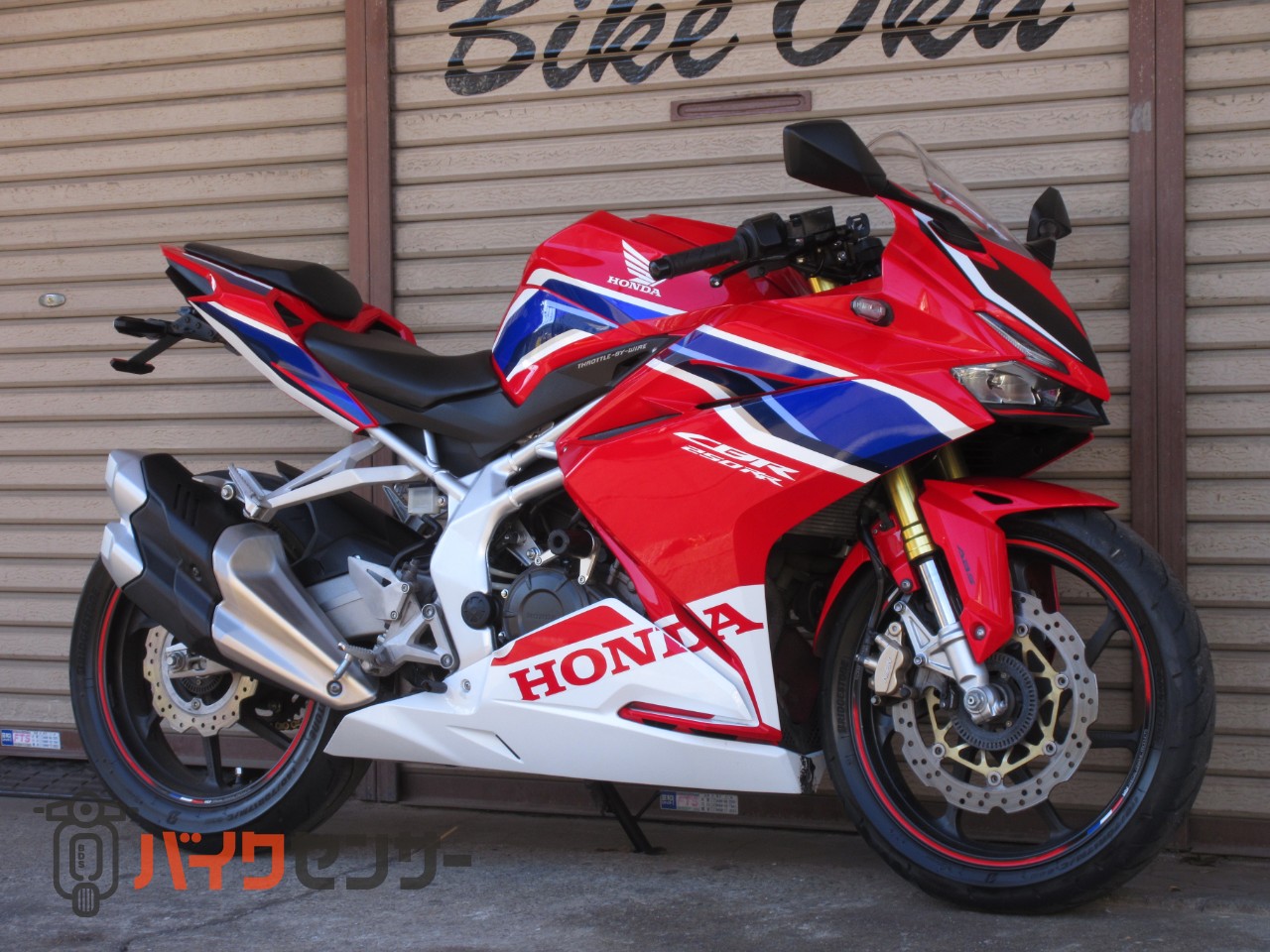 ホンダ★CBR250RR・自賠責保険付き・美車 CBR250RR/ホンダ/HONDA CBR250RR (MC51) 自賠責保険1年付 | Zuttoride
