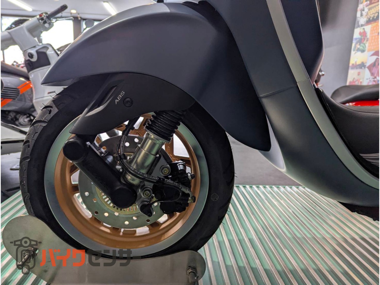 スプリント150　OFFICINA8 (オフィチーナオット) バーエンドミラー 特別仕様車/31