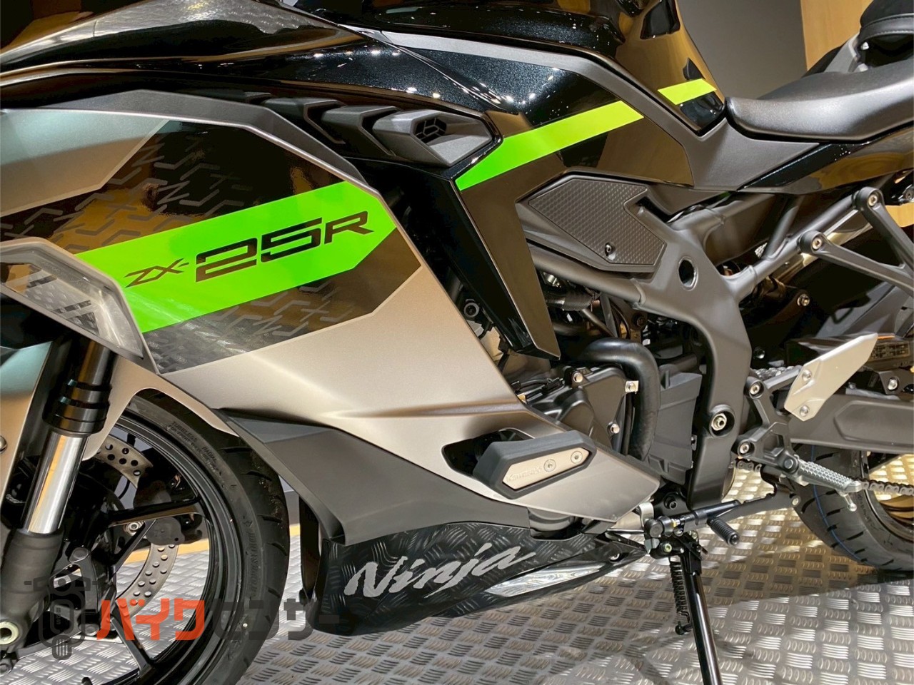 [激レア] 25年以上前　ベビーシリーズ カワサキ NINJA ZX-25R SE 2026年モデル 新車3年保証 B597864| BDS