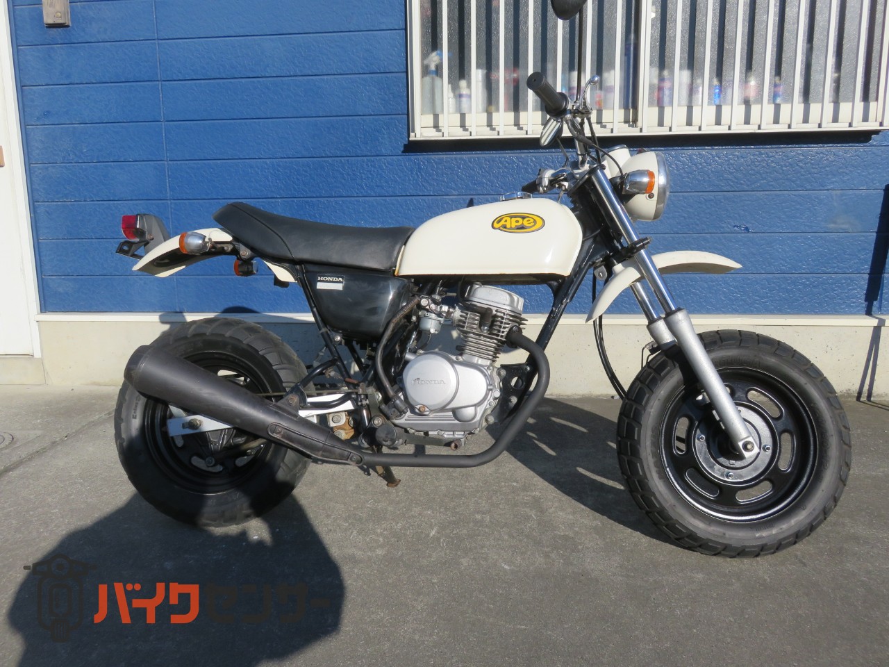 ホンダ エイプ50 AC16 キャブ車 ホワイト 原付デビューにいかがでしょ