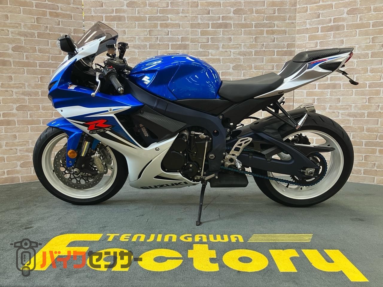 GSX-R600 シングルシート　フェンダーレス　マルチバー_1