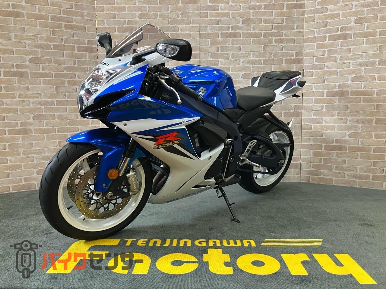 GSX-R600 シングルシート　フェンダーレス　マルチバー_3