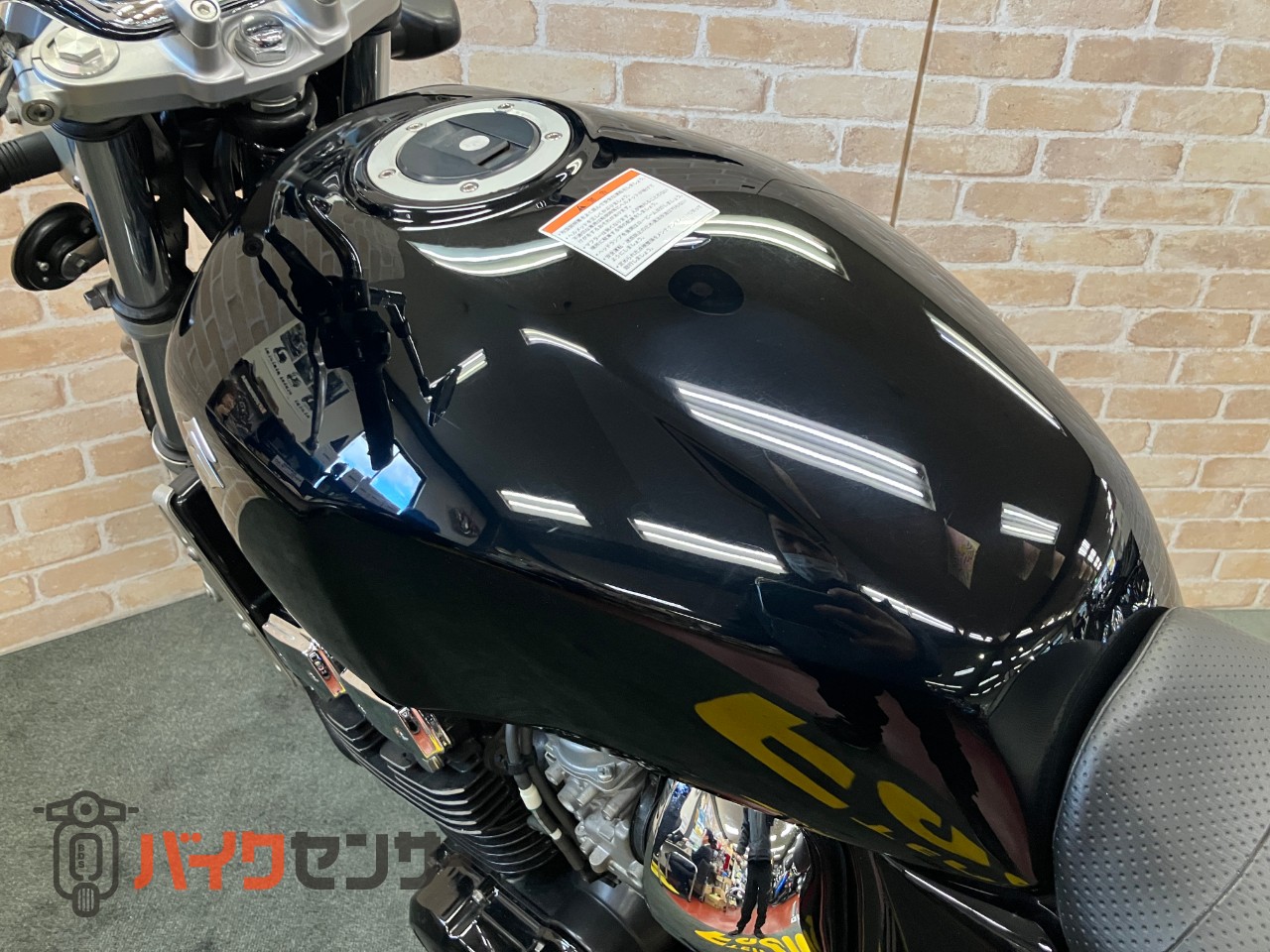 GSX400インパルス　パールネブラーブラック　社外リアサス_8