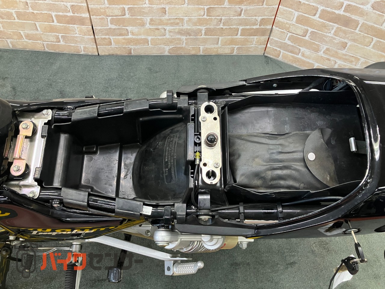 GSX400インパルス　パールネブラーブラック　社外リアサス_23