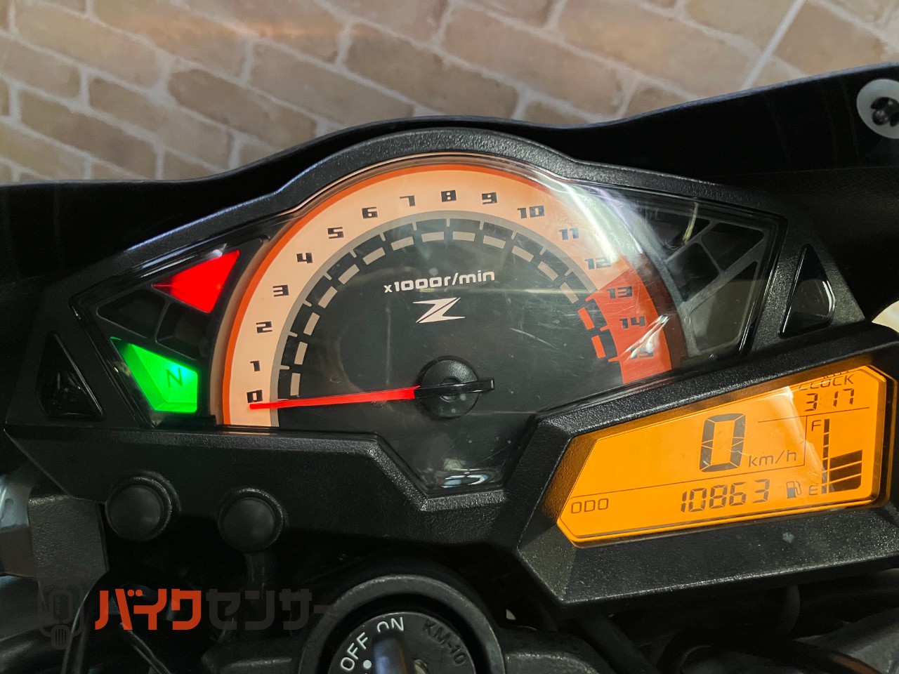 Z250 WR'Sフルエキゾースト　マジカルレーシング　スクリーン　インナーフェンダー　フェンダーレス　バーエンドミラー　タンクカバー_10