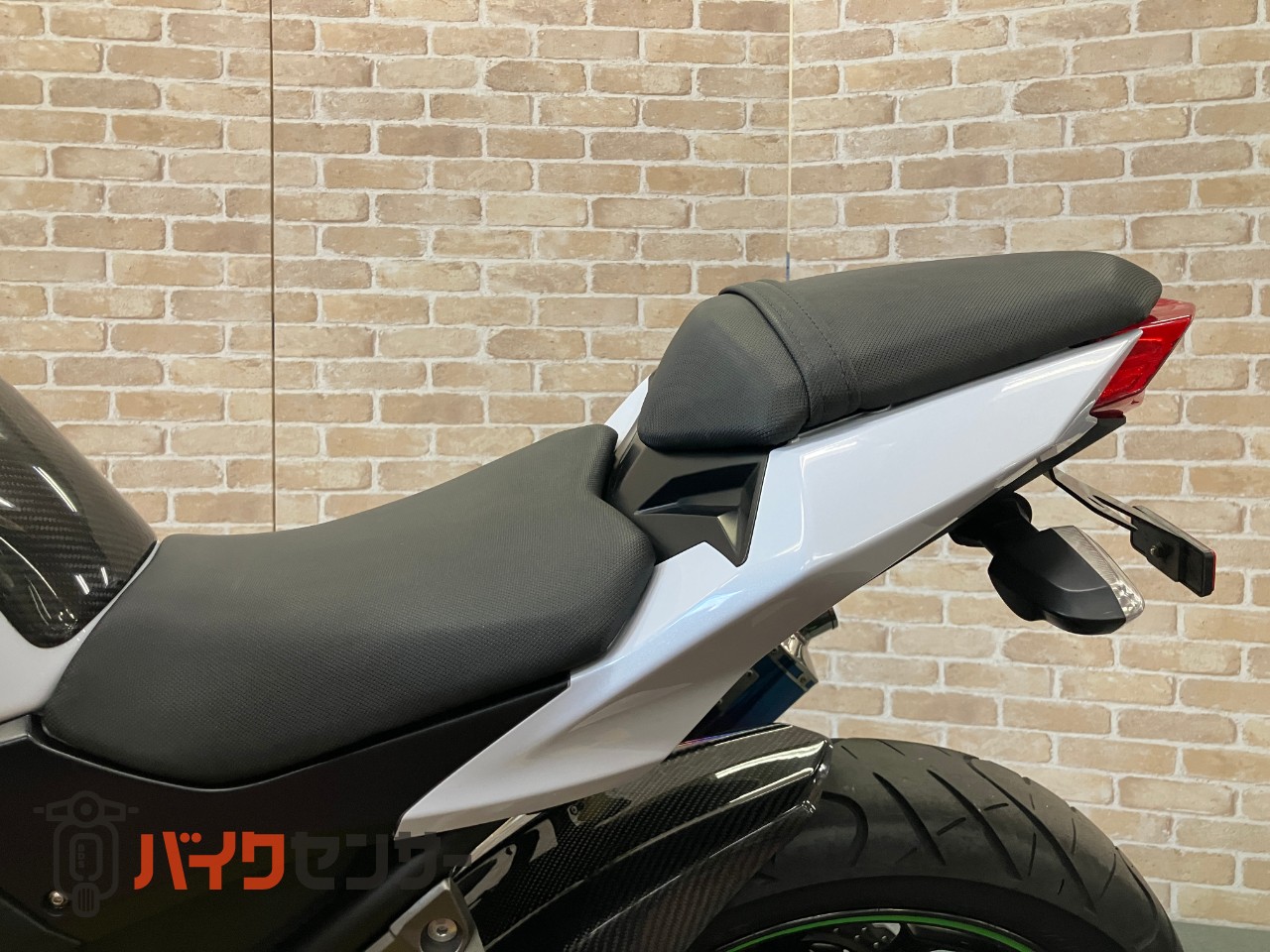 Z250 WR'Sフルエキゾースト　マジカルレーシング　スクリーン　インナーフェンダー　フェンダーレス　バーエンドミラー　タンクカバー_19