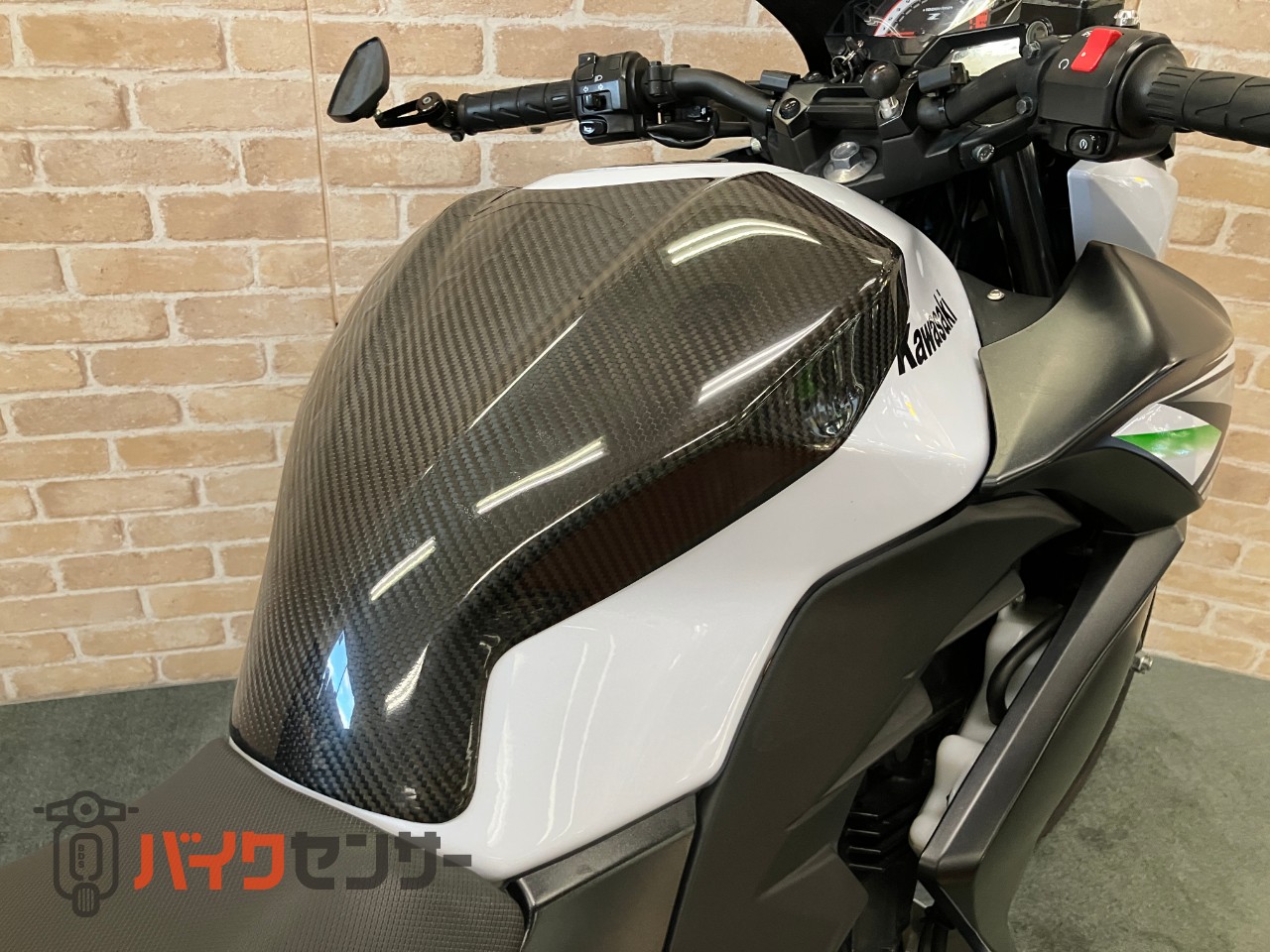 Z250 WR'Sフルエキゾースト　マジカルレーシング　スクリーン　インナーフェンダー　フェンダーレス　バーエンドミラー　タンクカバー_45