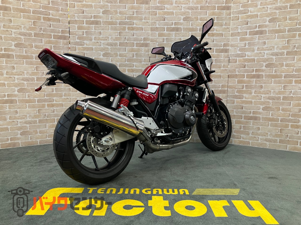 CB400 SUPER FOUR VTEC REVO ショートレバー　ビキニカウル　グリップヒーター　エンジンスライダー　フェンダーレス_4