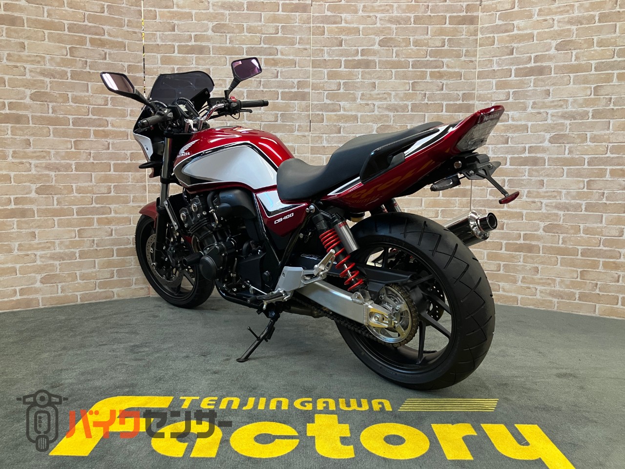 CB400 SUPER FOUR VTEC REVO ショートレバー　ビキニカウル　グリップヒーター　エンジンスライダー　フェンダーレス_5