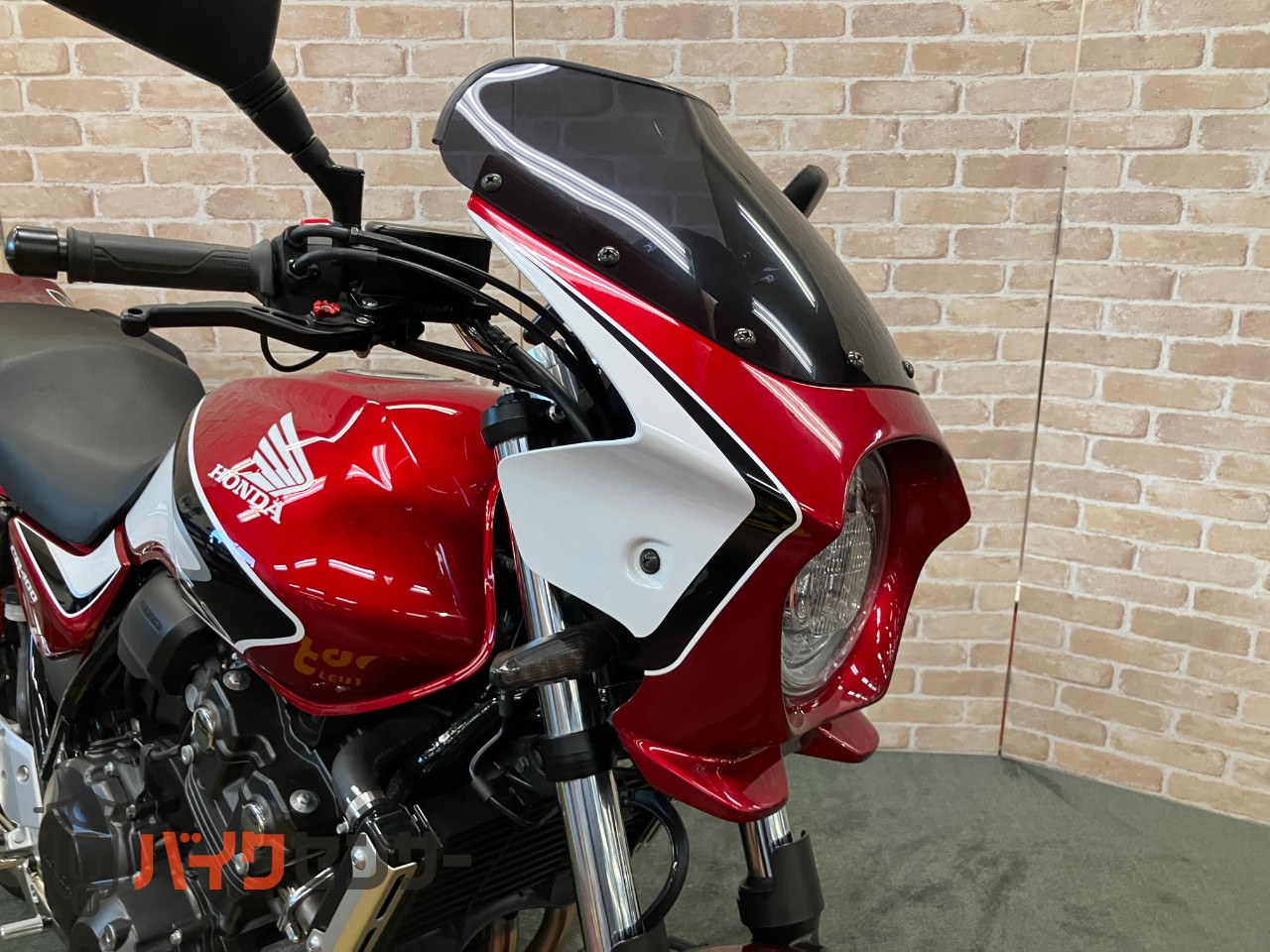 CB400 SUPER FOUR VTEC REVO ショートレバー　ビキニカウル　グリップヒーター　エンジンスライダー　フェンダーレス_6