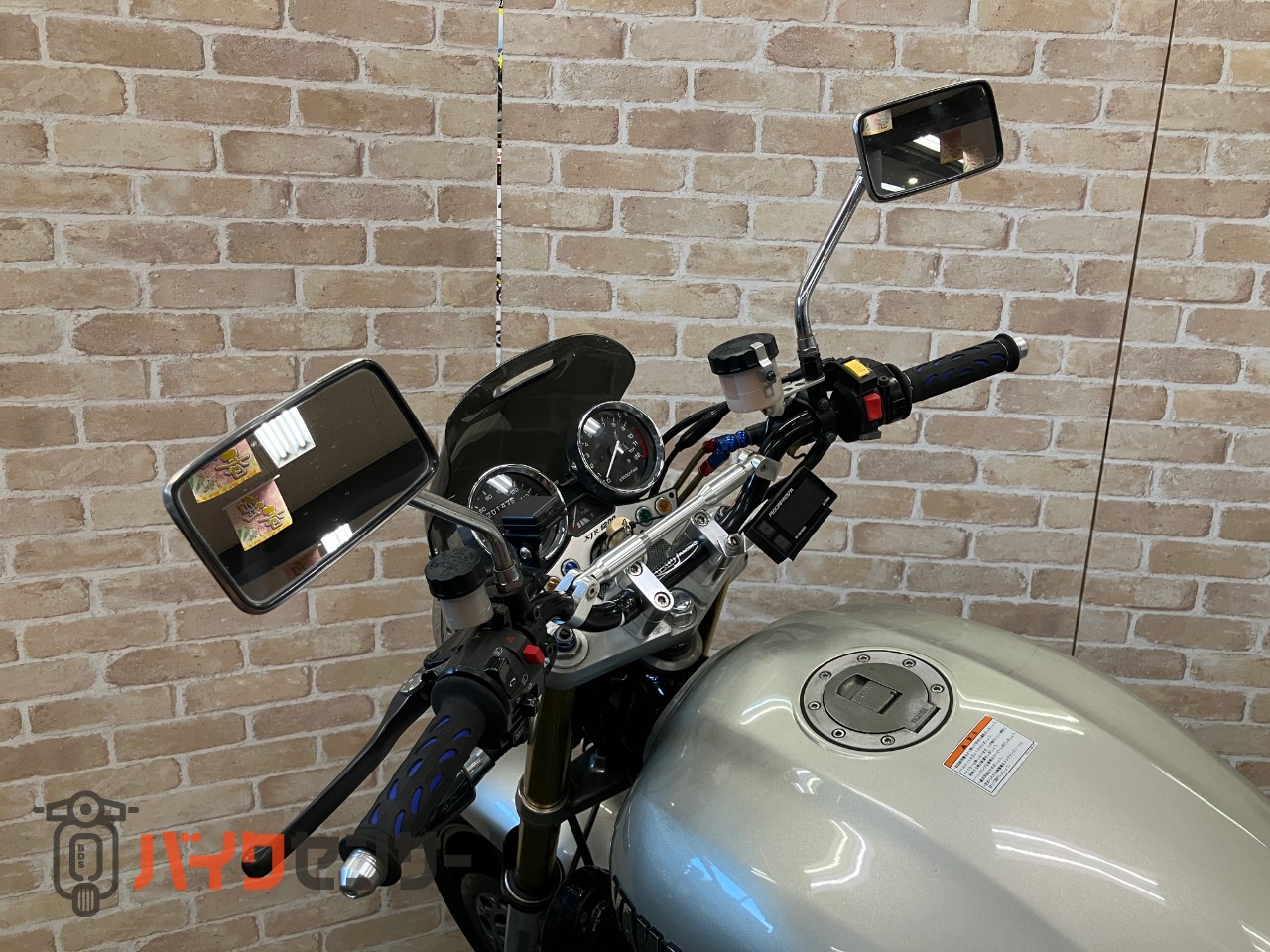 XJR1200 ノジマフルエキ フェンダーレス エンジンスライダー FCR39パイ パワーフィルター_8