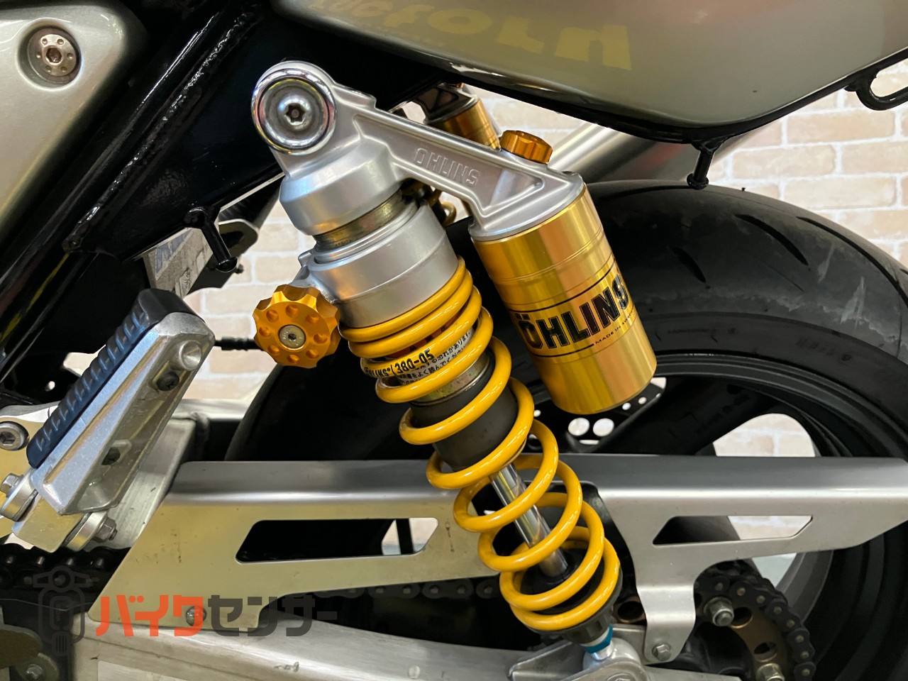 XJR1200 ノジマフルエキ フェンダーレス エンジンスライダー FCR39パイ パワーフィルター_21