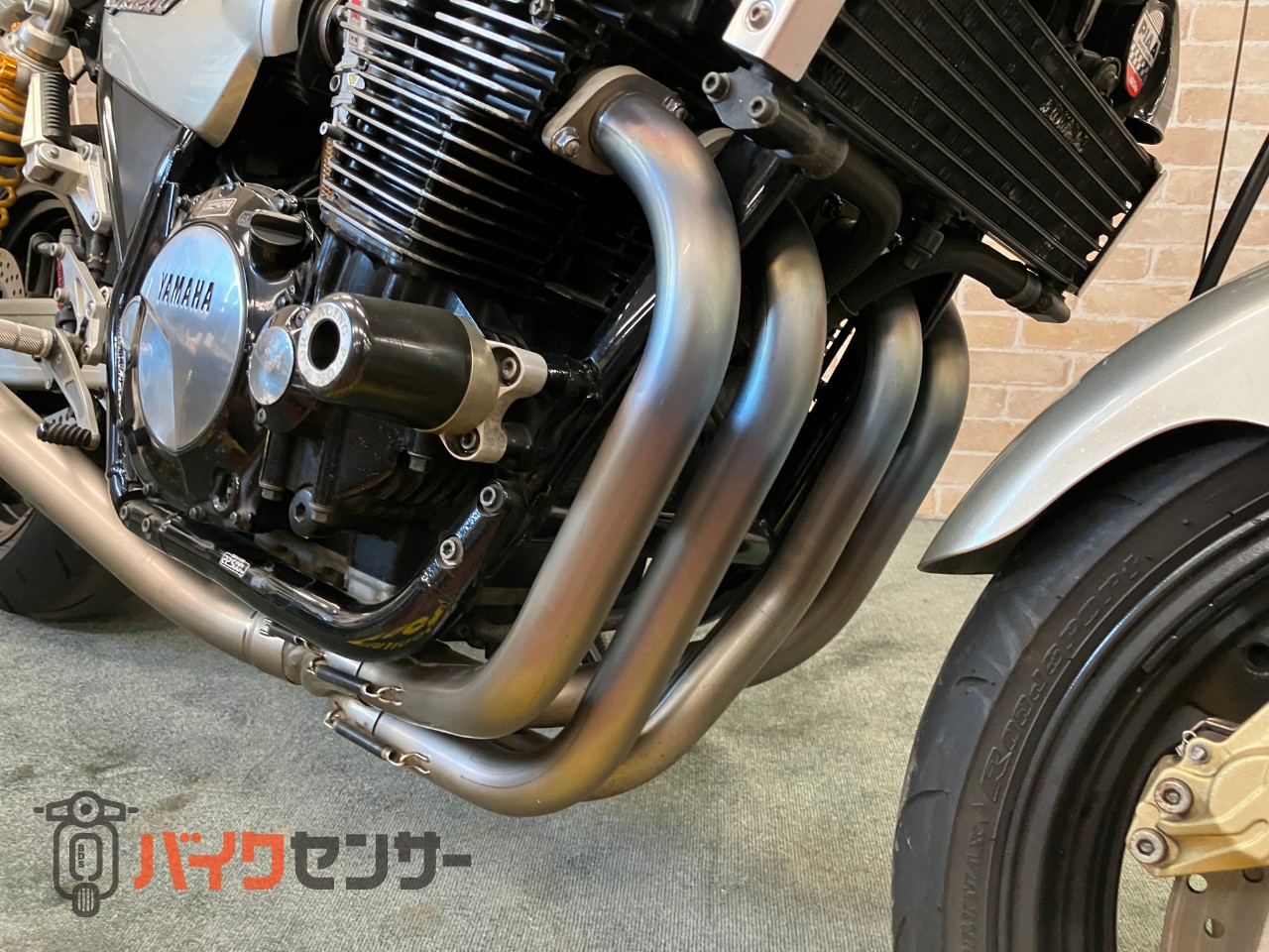 XJR1200 ノジマフルエキ フェンダーレス エンジンスライダー FCR39パイ パワーフィルター_30