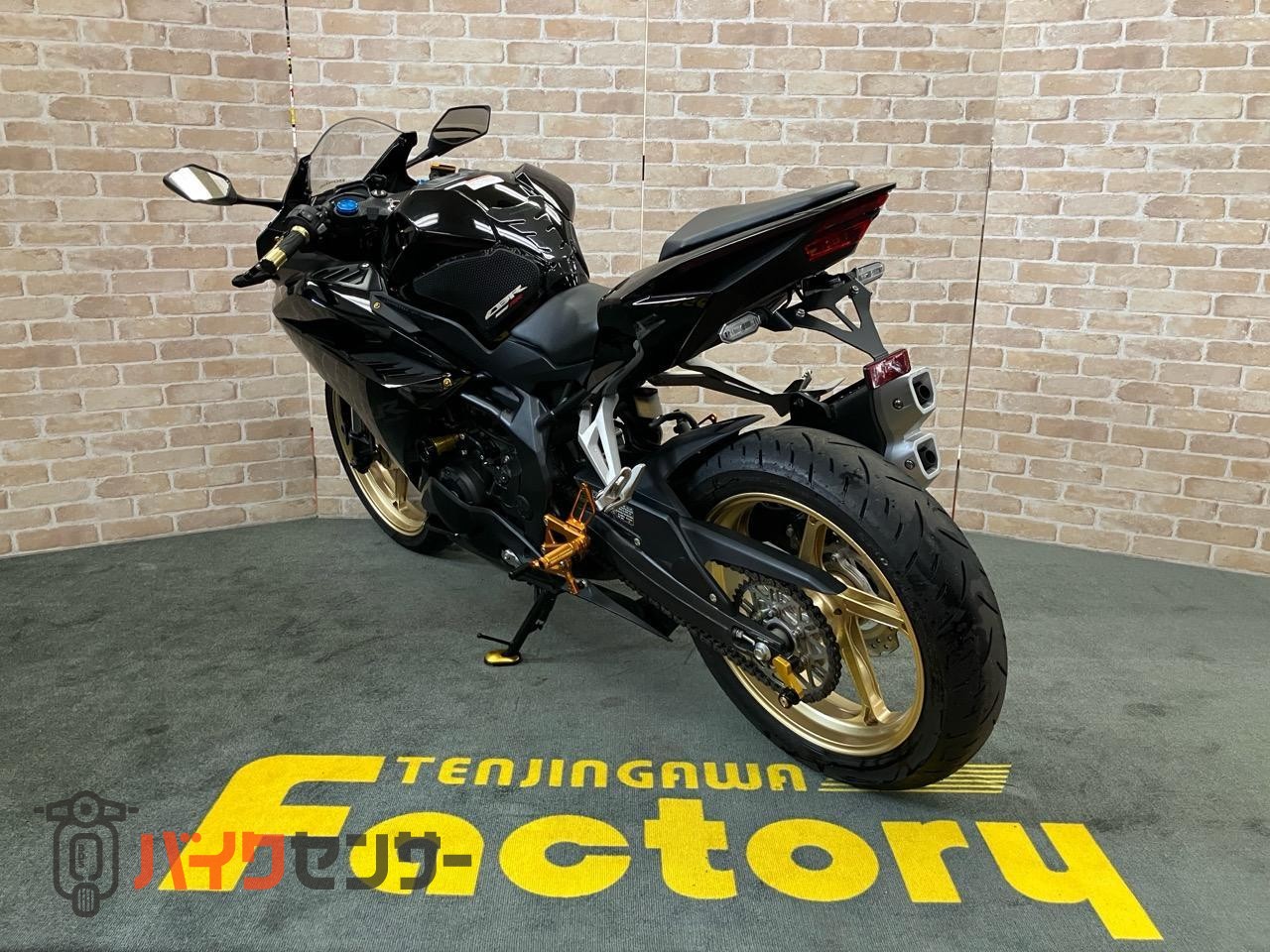 CBR250RR 上下クイックシフター 前後ゲイルスピードホイール ベビーフェイスバックステップ ブレンボキャリパー ETC_5