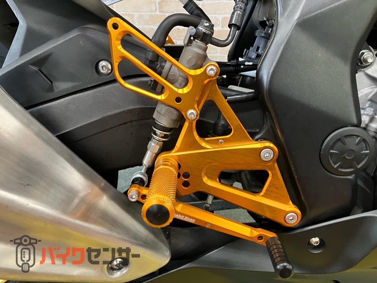 CBR250RR 上下クイックシフター 前後ゲイルスピードホイール ベビーフェイスバックステップ ブレンボキャリパー ETC_12