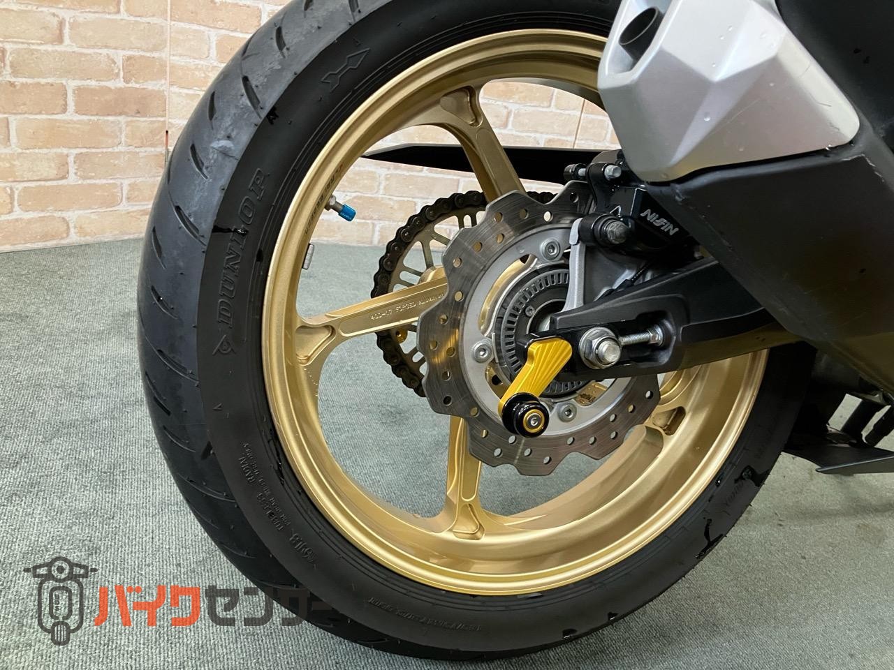 CBR250RR 上下クイックシフター 前後ゲイルスピードホイール ベビーフェイスバックステップ ブレンボキャリパー ETC_15