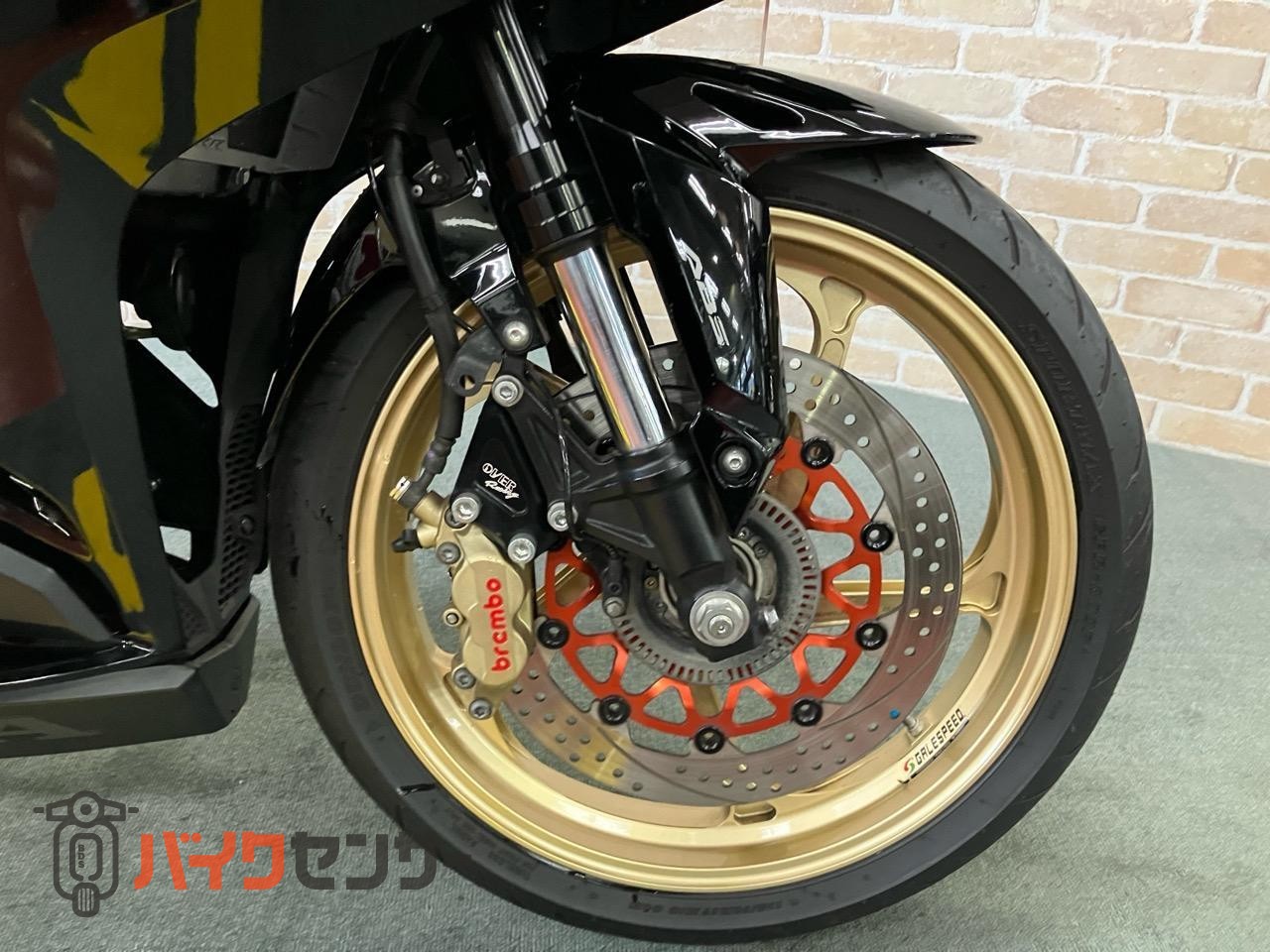 CBR250RR 上下クイックシフター 前後ゲイルスピードホイール ベビーフェイスバックステップ ブレンボキャリパー ETC_17