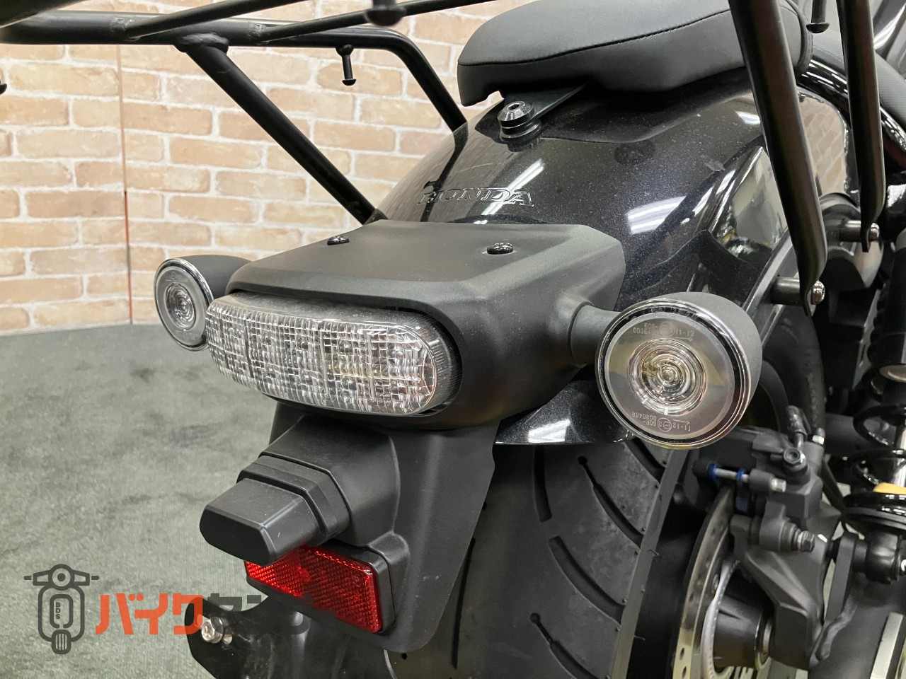 レブル1100 エンジンガード コアガード リアキャリア モリワキメーターバイザー ETC グリップヒーター_17