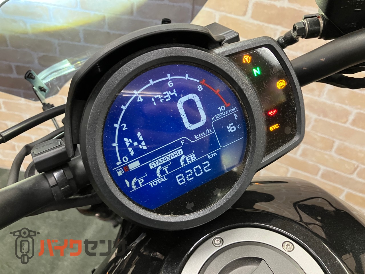 レブル1100 エンジンガード コアガード リアキャリア モリワキメーターバイザー ETC グリップヒーター_25