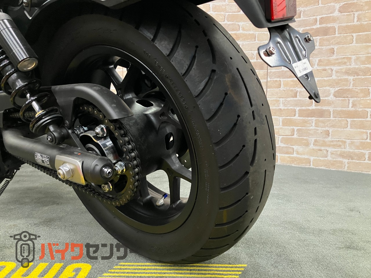 レブル1100 エンジンガード コアガード リアキャリア モリワキメーターバイザー ETC グリップヒーター_26