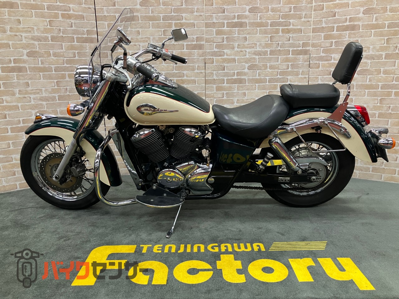 シャドウ400 フロントスクリーン エンジンガード バックレスト サイドバックステー キャブレター車_1