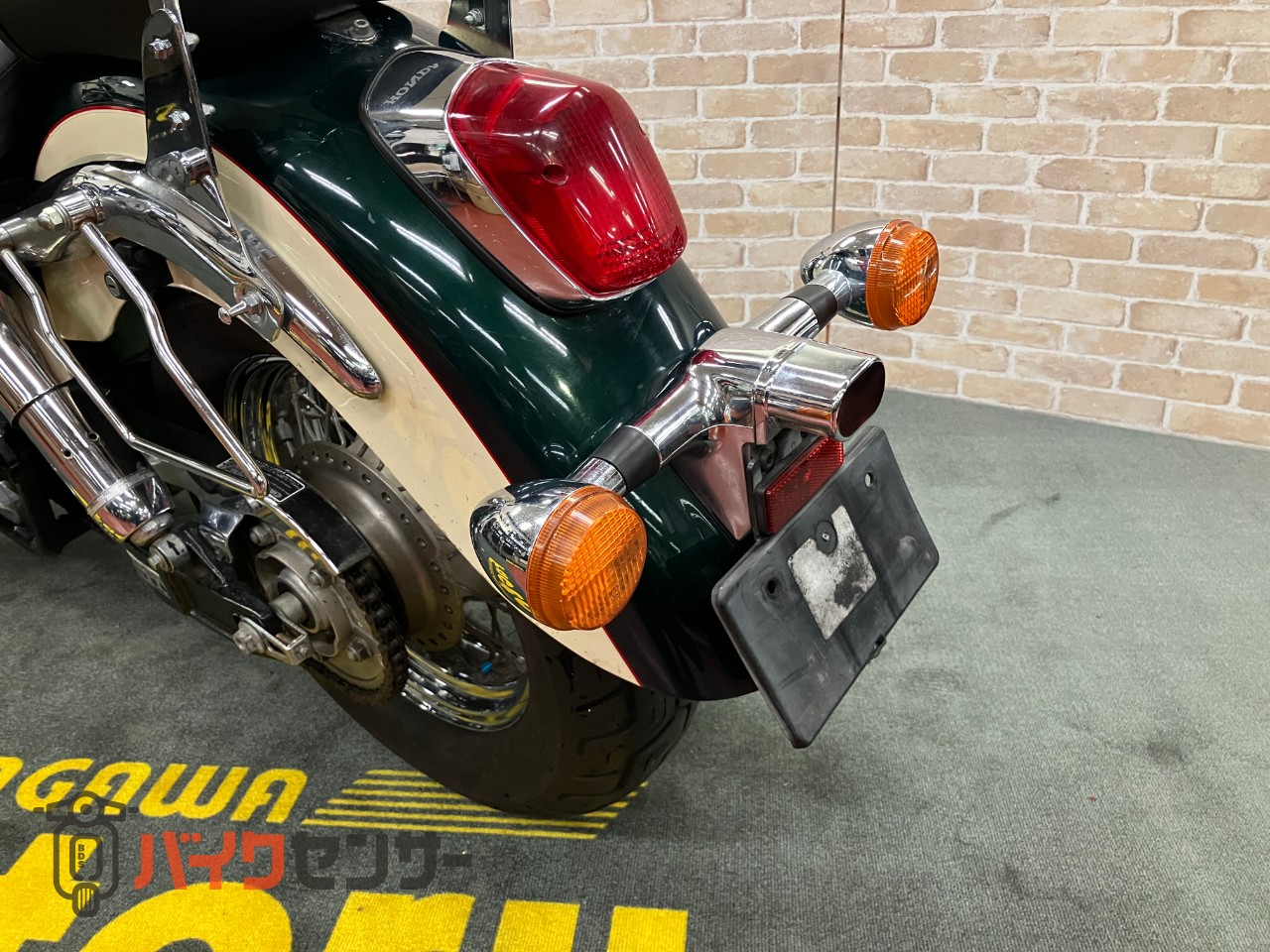 シャドウ400 フロントスクリーン エンジンガード バックレスト サイドバックステー キャブレター車_6