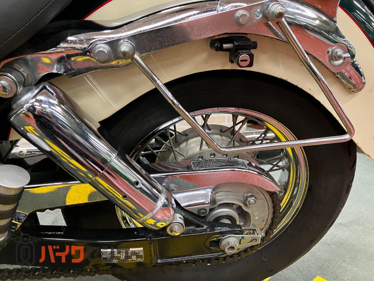 シャドウ400 フロントスクリーン エンジンガード バックレスト サイドバックステー キャブレター車_9