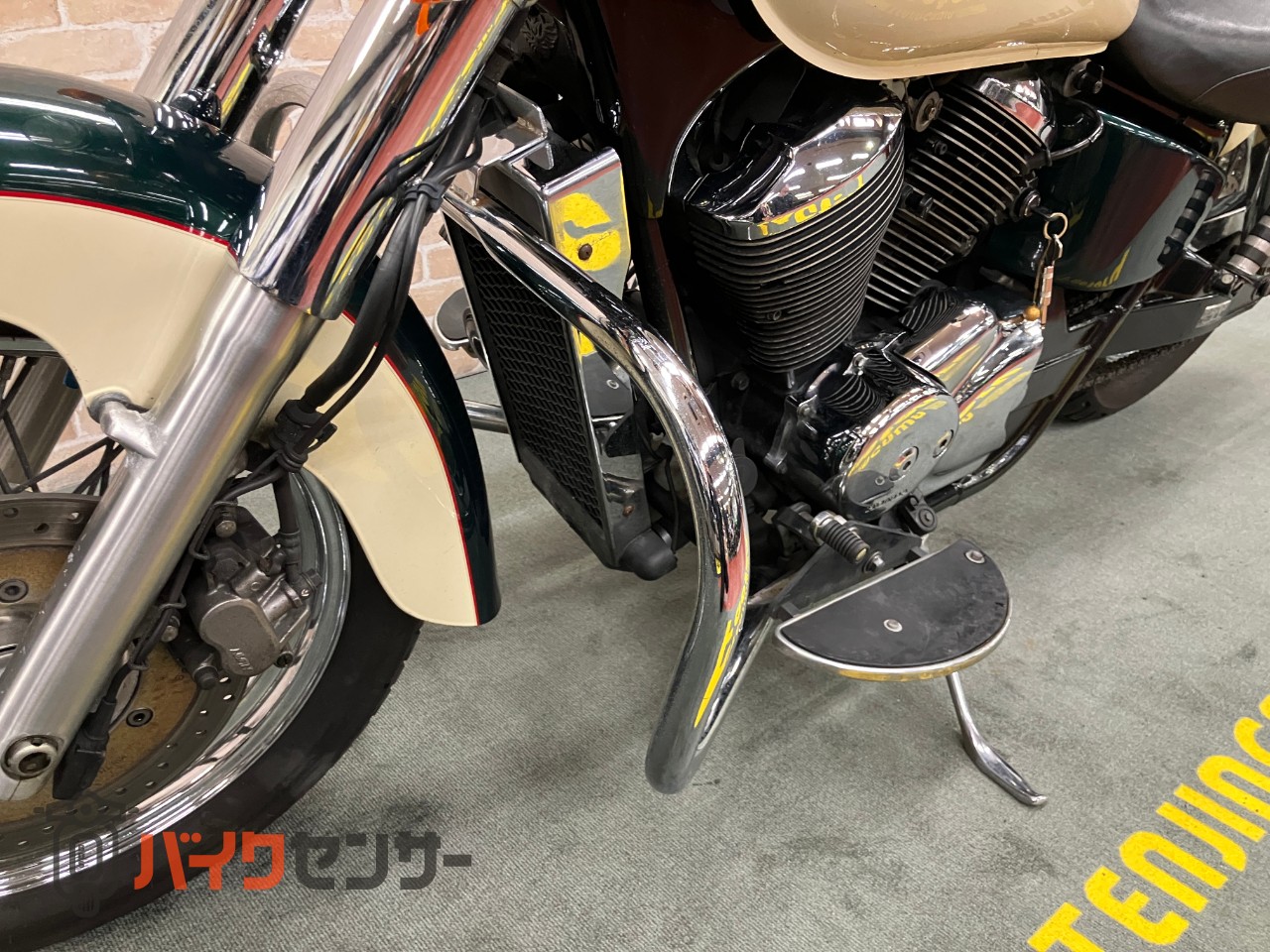 シャドウ400 フロントスクリーン エンジンガード バックレスト サイドバックステー キャブレター車_13