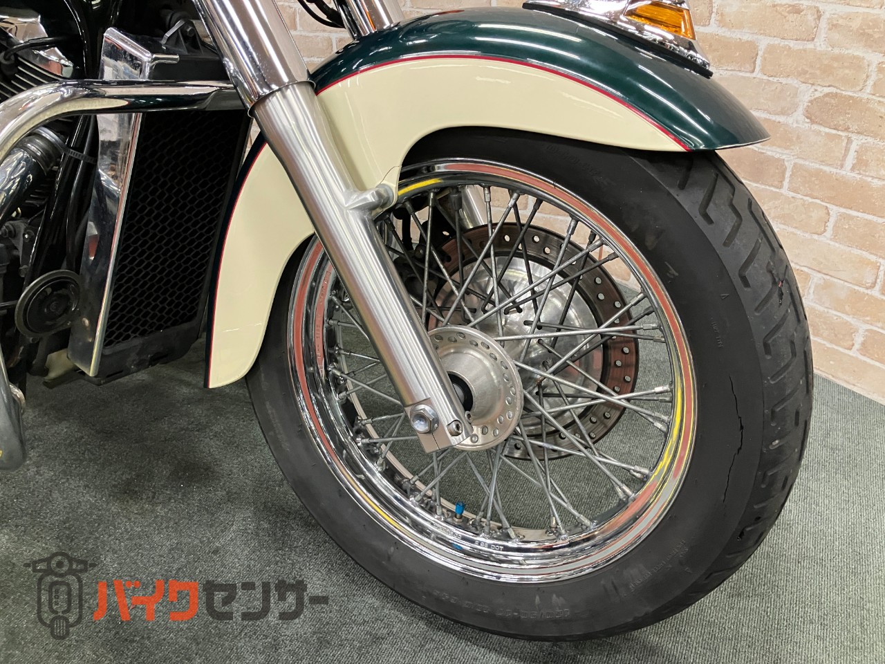 シャドウ400 フロントスクリーン エンジンガード バックレスト サイドバックステー キャブレター車_18