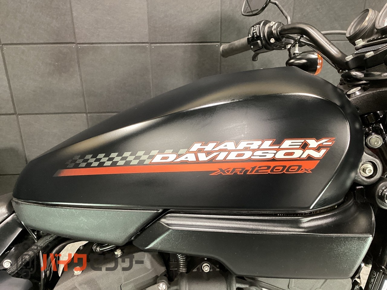 ハーレー xr1200/xr1200x 純正タンク Yahoo!オークション -