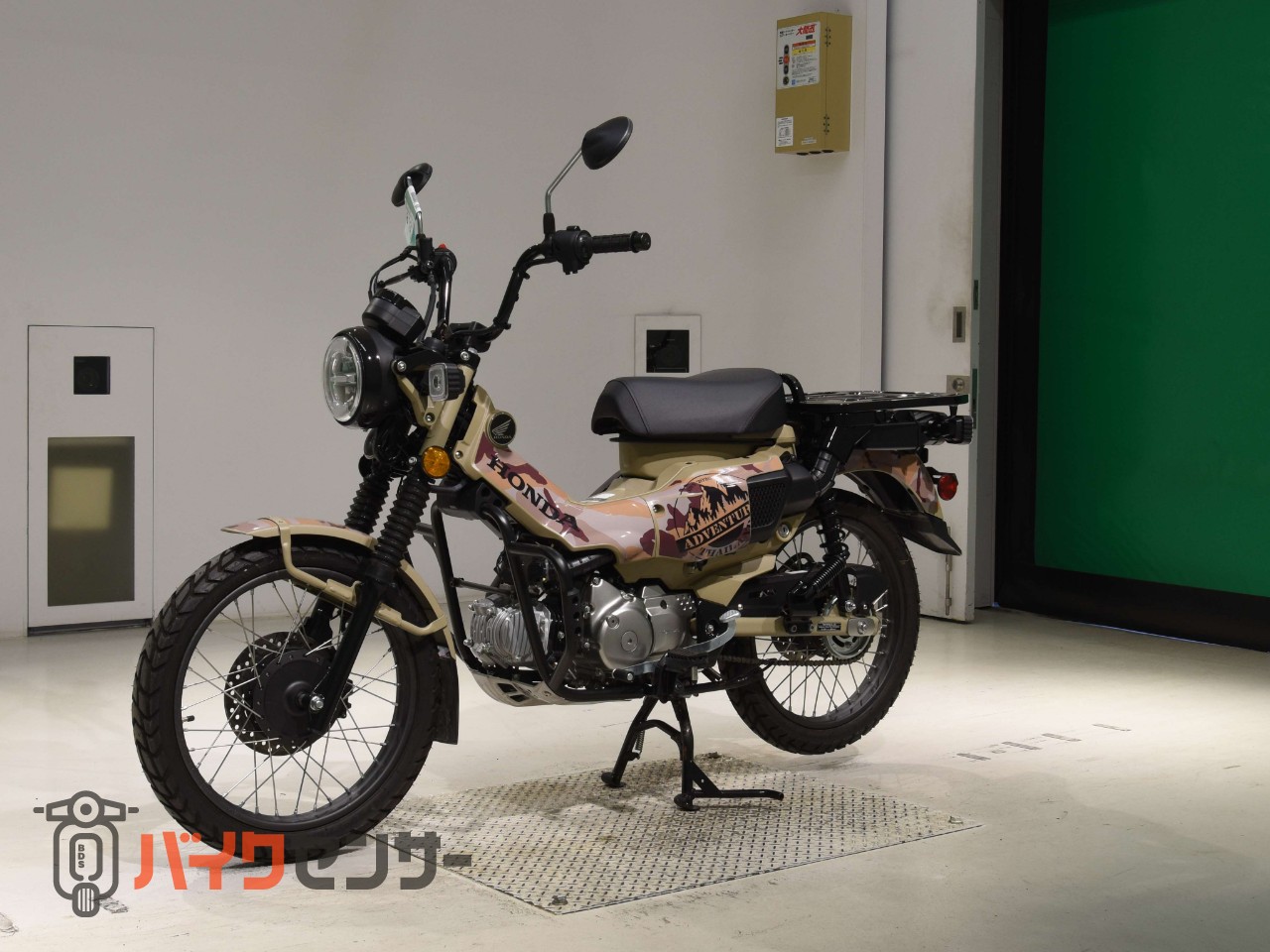 CT125ハンターカブ　Accessories Patrs製 デカールセット  エンジンガード_3