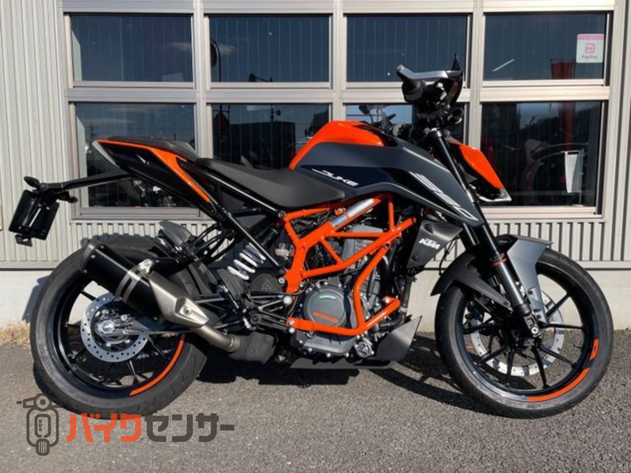 KTM 390デューク ローダウンキット(-25mm)、ハンドガード、クラッシュ