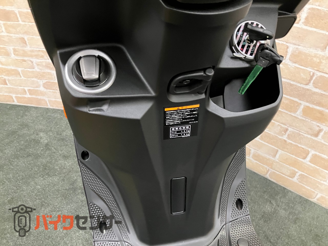 AXIS Z 2018年モデル グレイッシュブルーメタリック_9