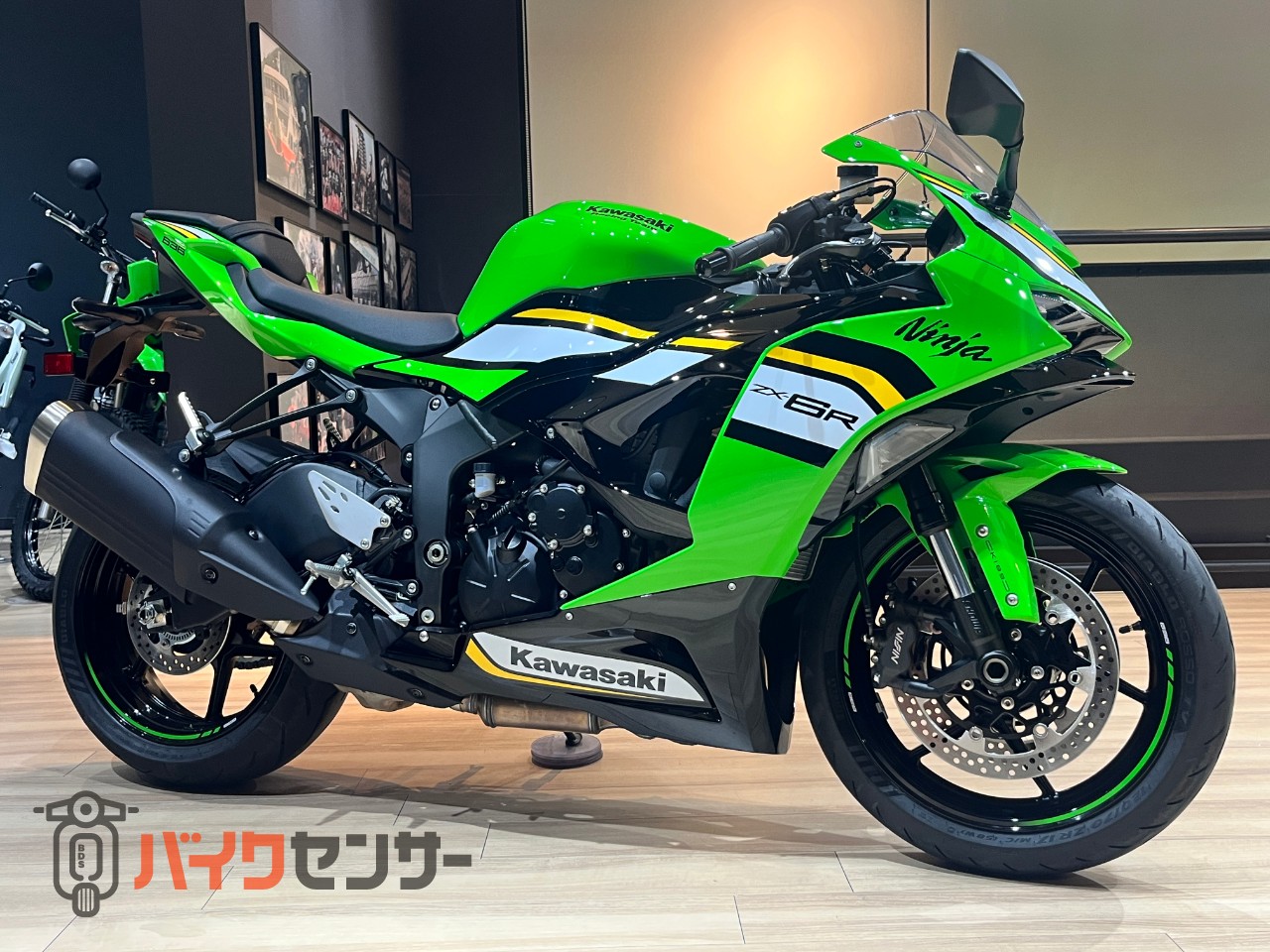週末限定‼︎At.6点セット カワサキ Ninja ZX-6R KRT EDITION 2025年モデル 認定中古車 ETC付き
