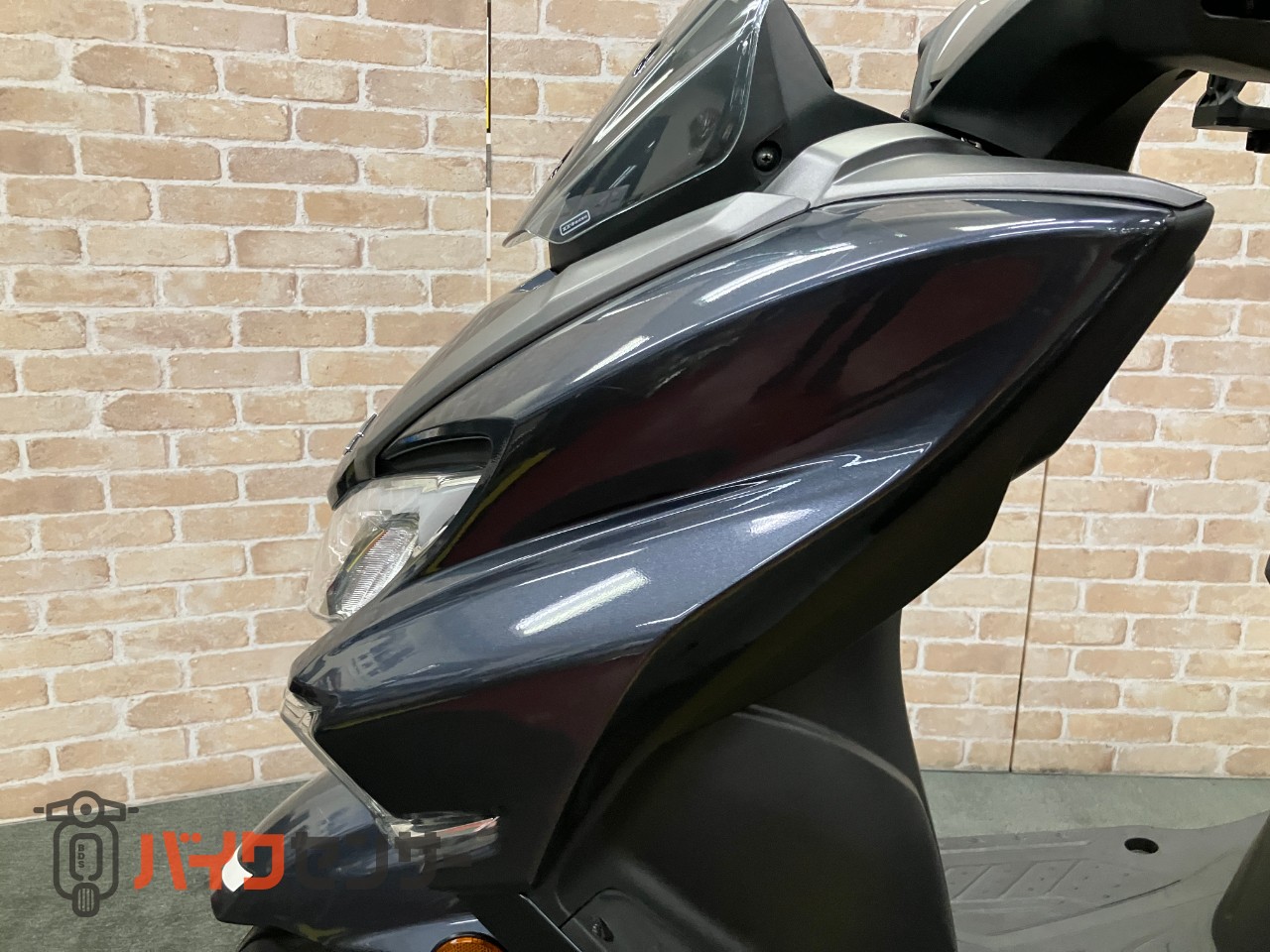 バーグマンストリート125 リアボックス スマホホルダー マウントバー_15