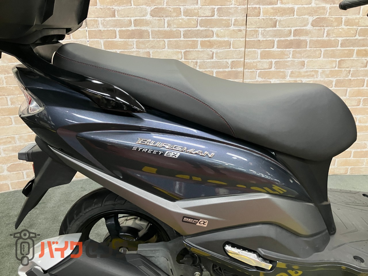 バーグマンストリート125 リアボックス スマホホルダー マウントバー_37