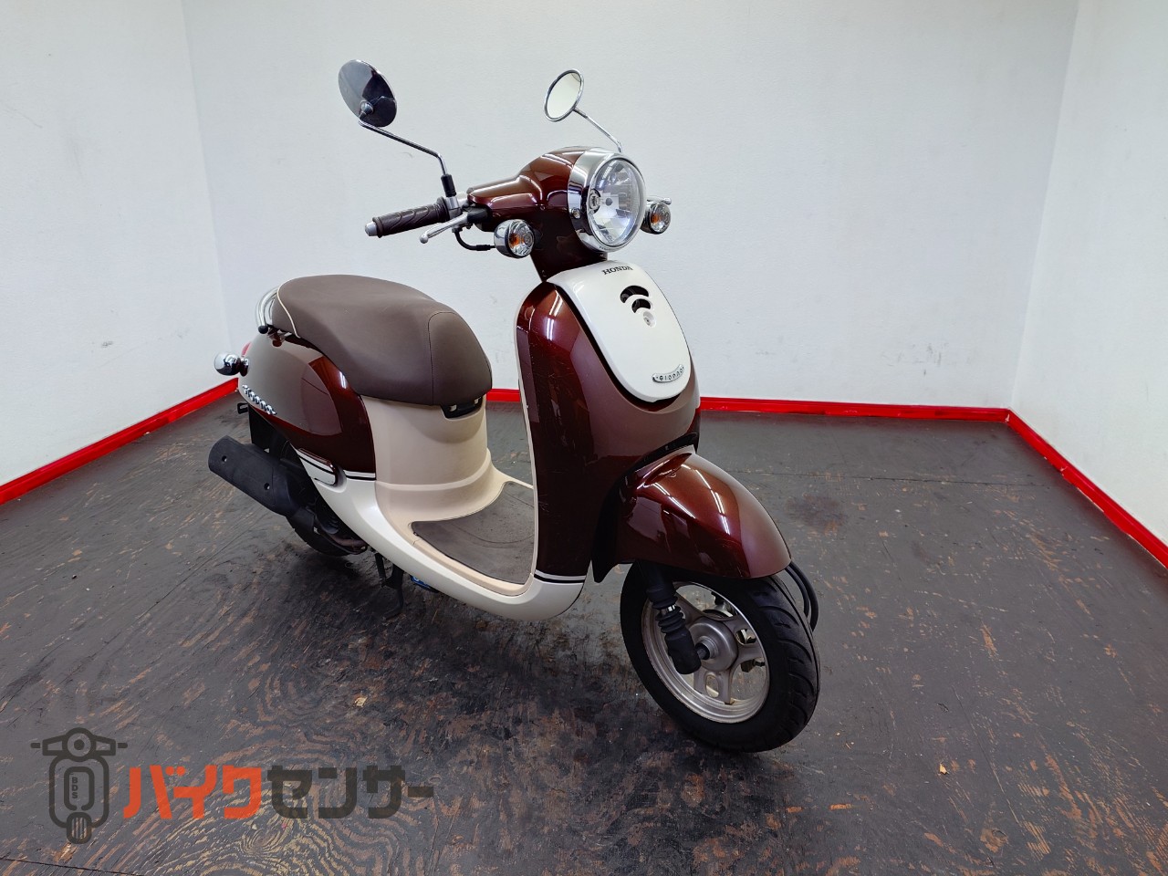 ジョルノ　AF70 4ストインジェクション　ホンダ　低走行 ☆売れました☆HONDA ジョルノ AF70 低走行 FE23091801 - 原付バイク