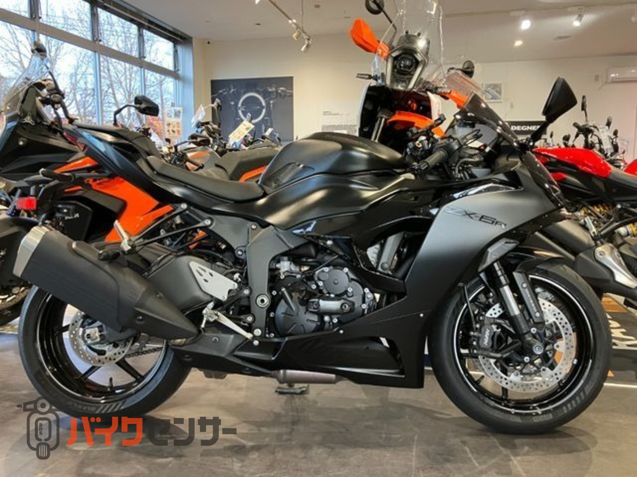カワサキ Ninja ZX-6R ZX6R 2024モデル ブラック ETC USB 社外