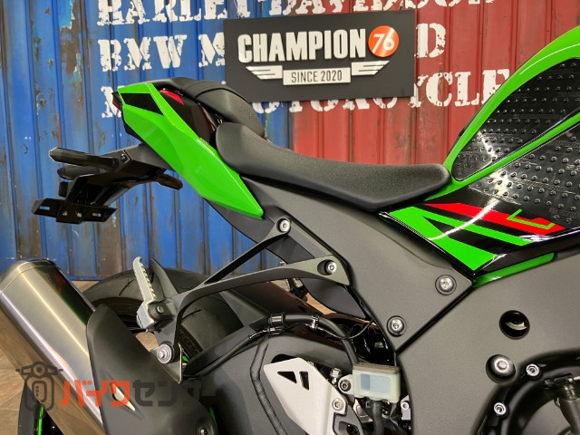 Ninja ZX-10R - KAWASAKI | CHAMPION 76 | チャンピオン 76
