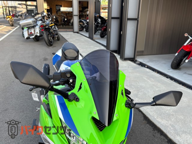 NINJA ZX-4RR 40周年モデル トリックスターマフラー 純正OP