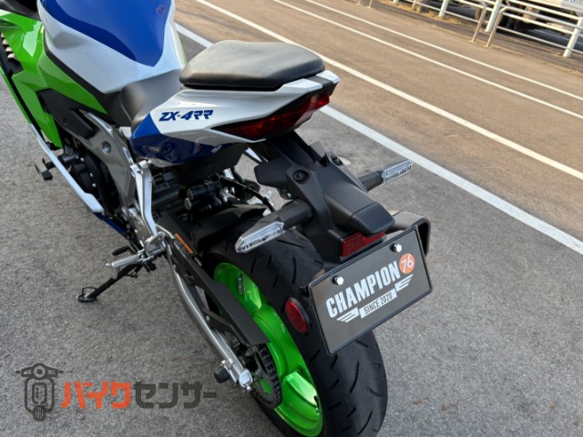 NINJA ZX-4RR 40周年モデル トリックスターマフラー 純正OP