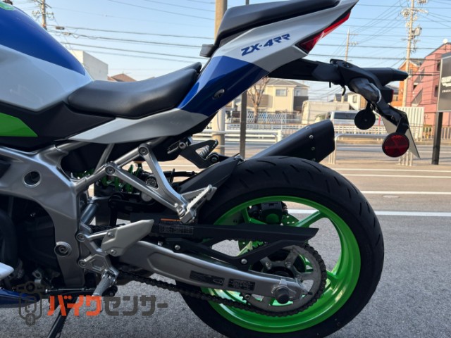 NINJA ZX-4RR 40周年モデル トリックスターマフラー 純正OP