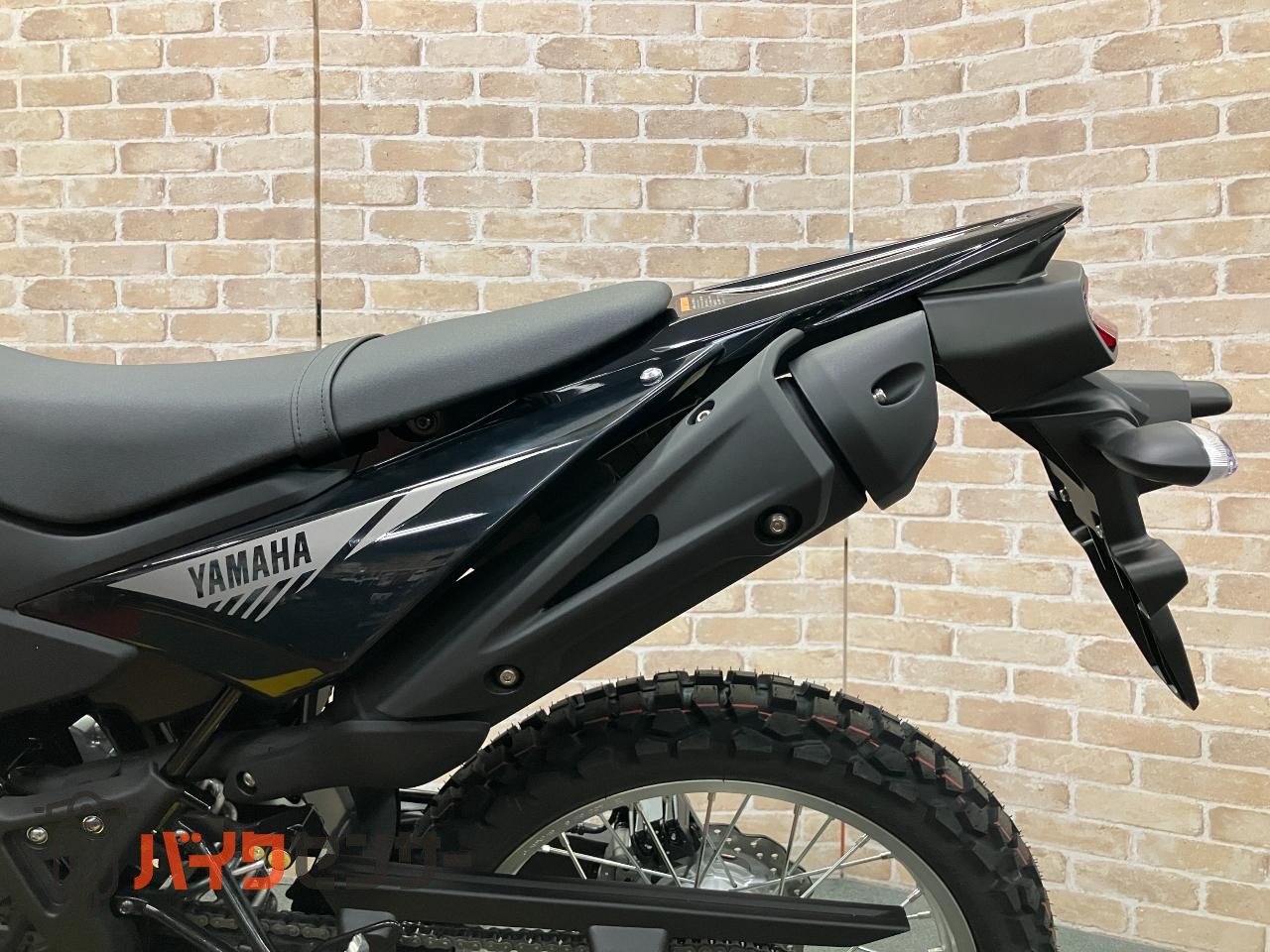 WR125R_15