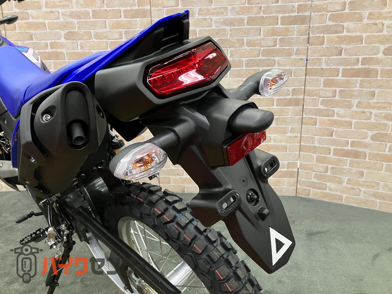 WR125R_6