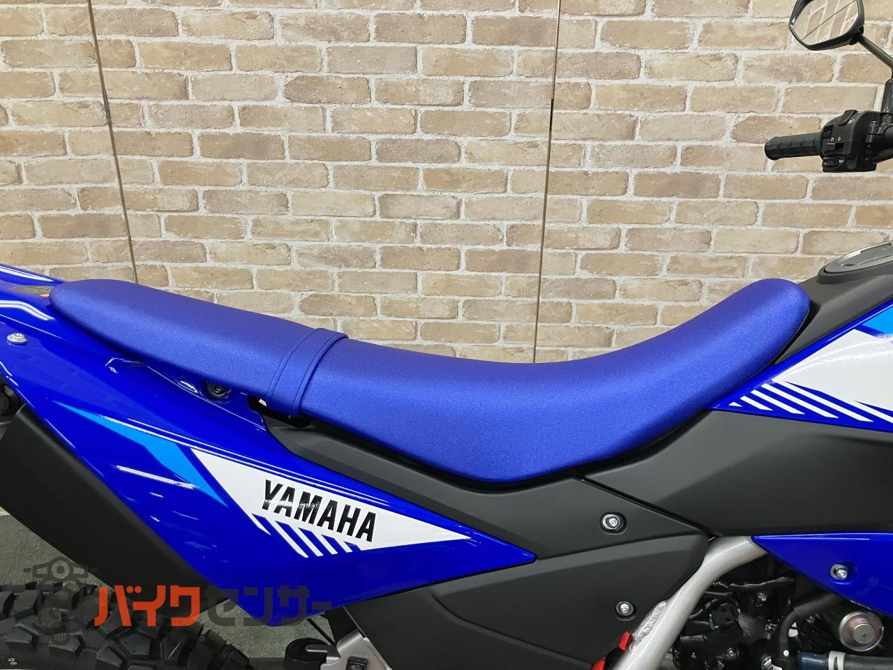 WR125R_32