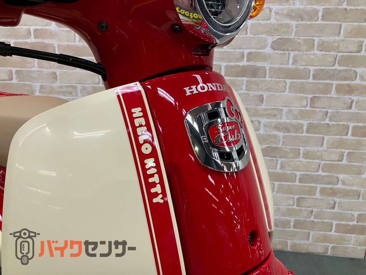 スーパーカブ50 ５０周年記念ハローキティ　マグナレッド　インジェクション　受注期間限定モデル_30