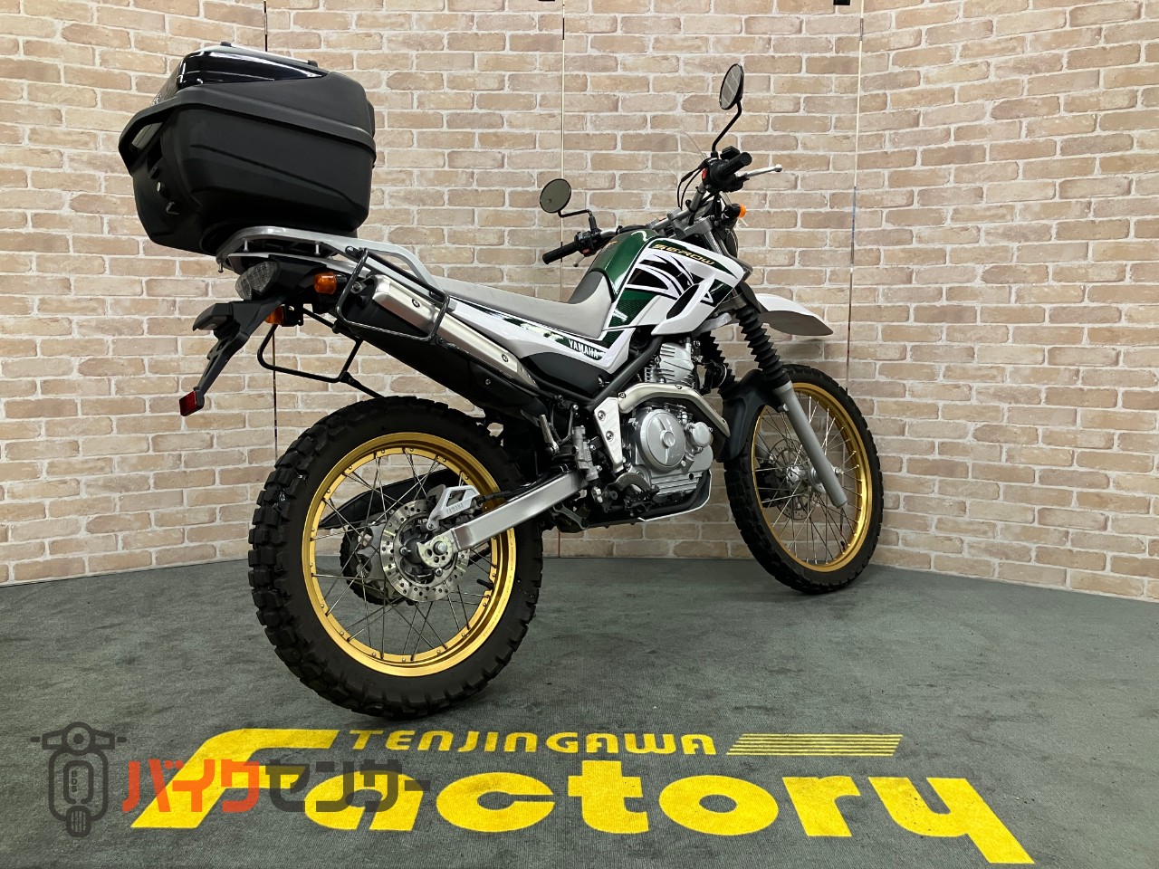 セロー250 ２０１８年モデル　黒フレーム　インジェクション　アドベンチャーキャリア　リアボックス　ウインドシールド　ＥＴＣ_4