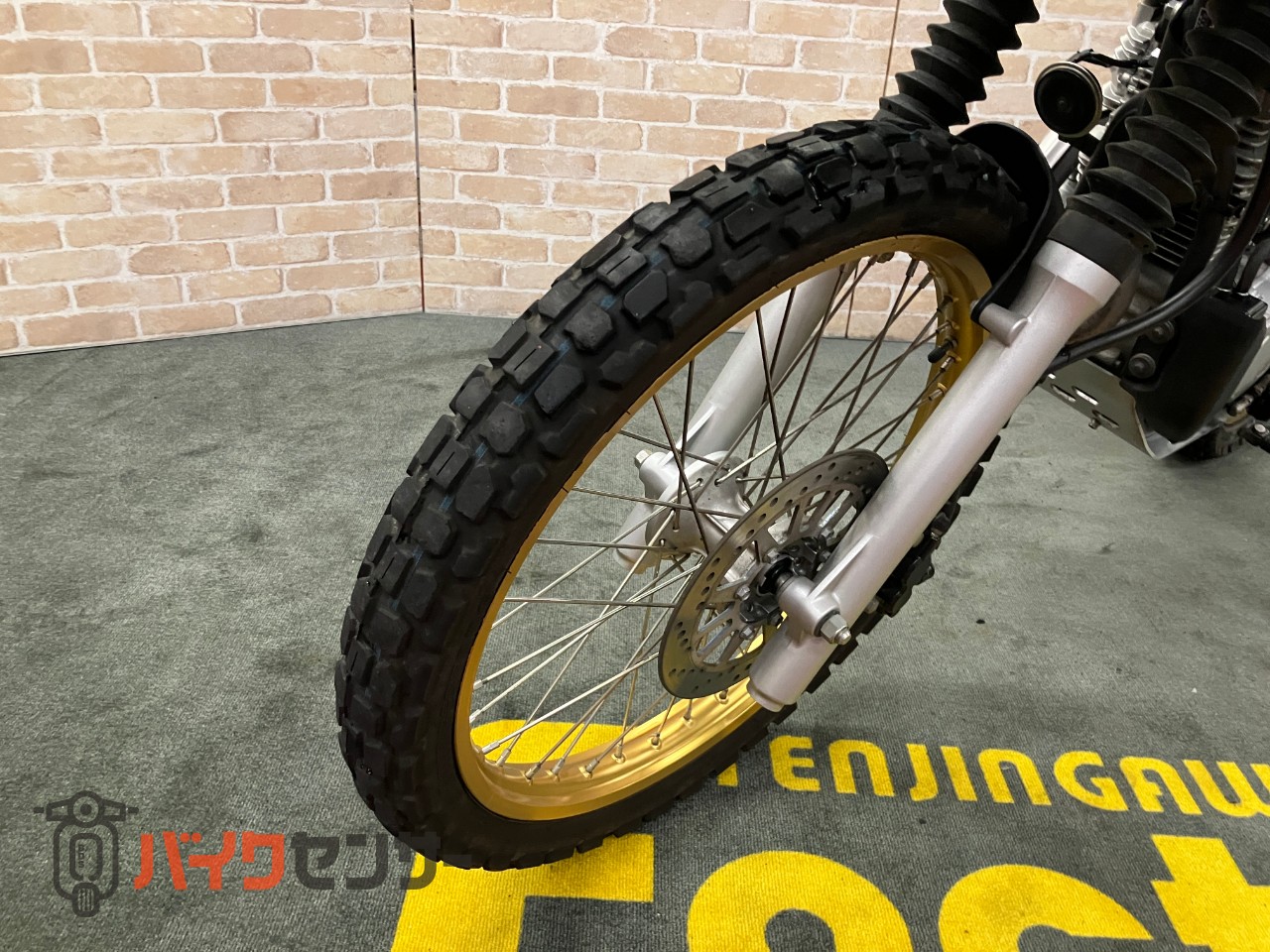 セロー250 ２０１８年モデル　黒フレーム　インジェクション　アドベンチャーキャリア　リアボックス　ウインドシールド　ＥＴＣ_25