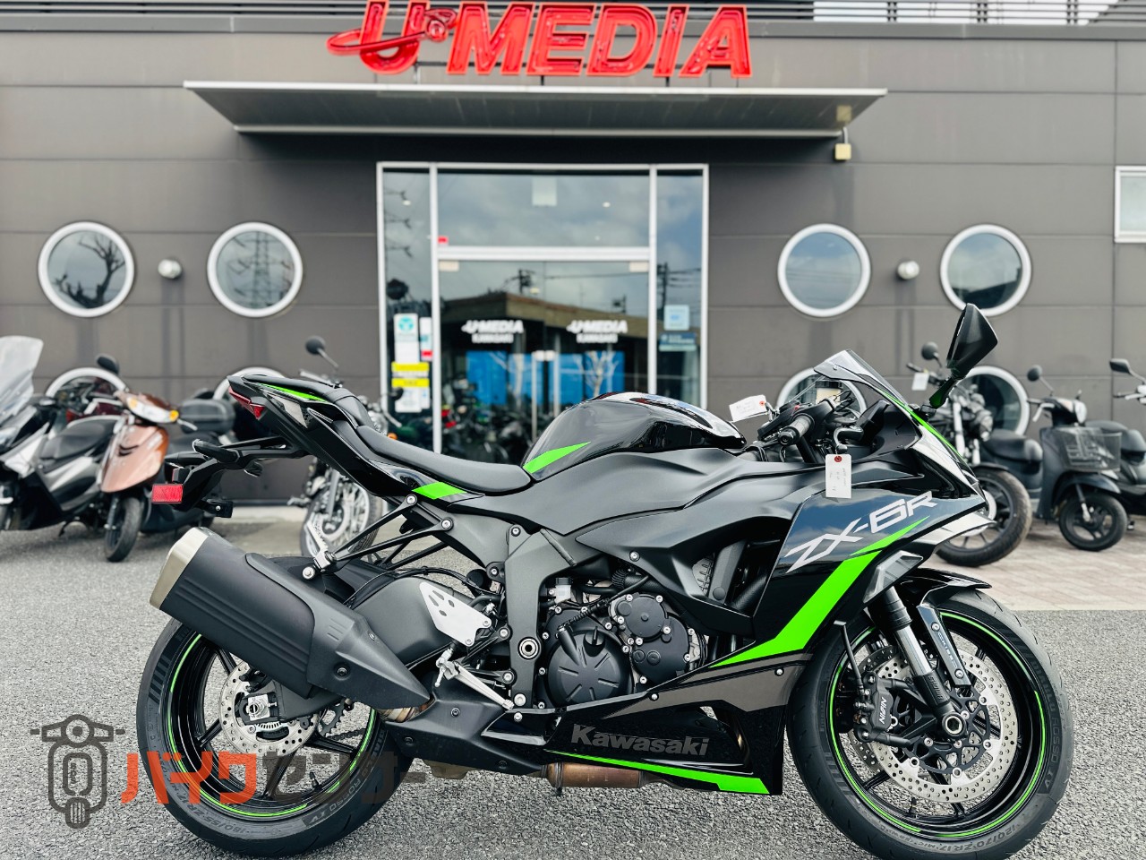 カワサキ Ninja ZX-6R 試乗車おろしの低走行！！現行型！！ B605138